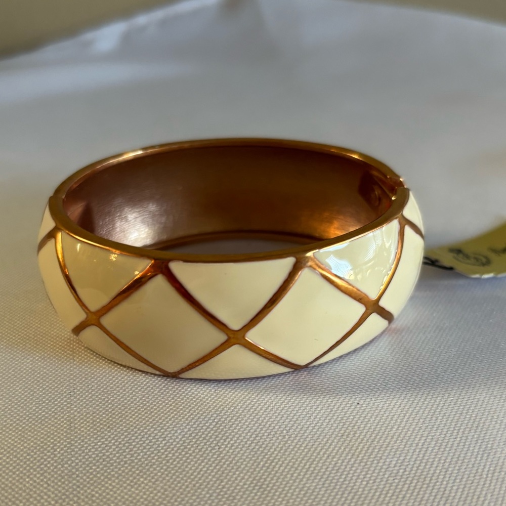 Premier Designs bracelet - Picture 3 of 4